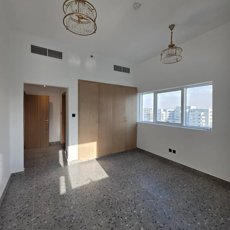 Upgraded 1 Bed Apartment