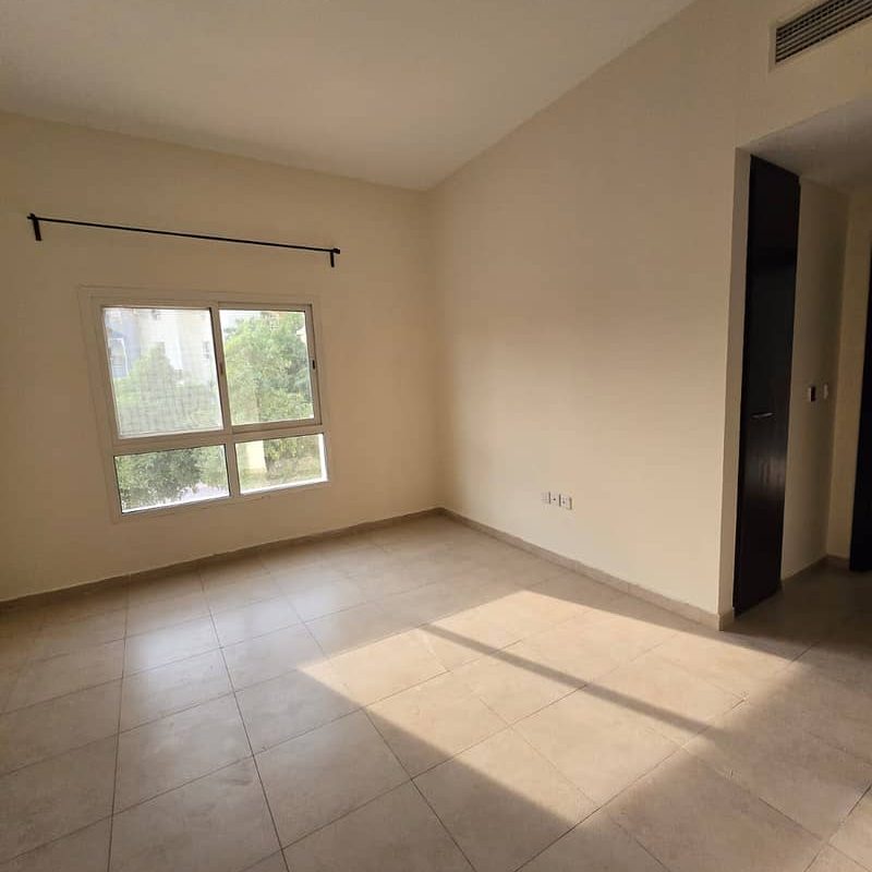 2 Bed Apartment | Balcony | Vacant | Car Park
