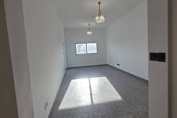 Upgraded 1 Bed Apartment | Vacant | Opp. Souq