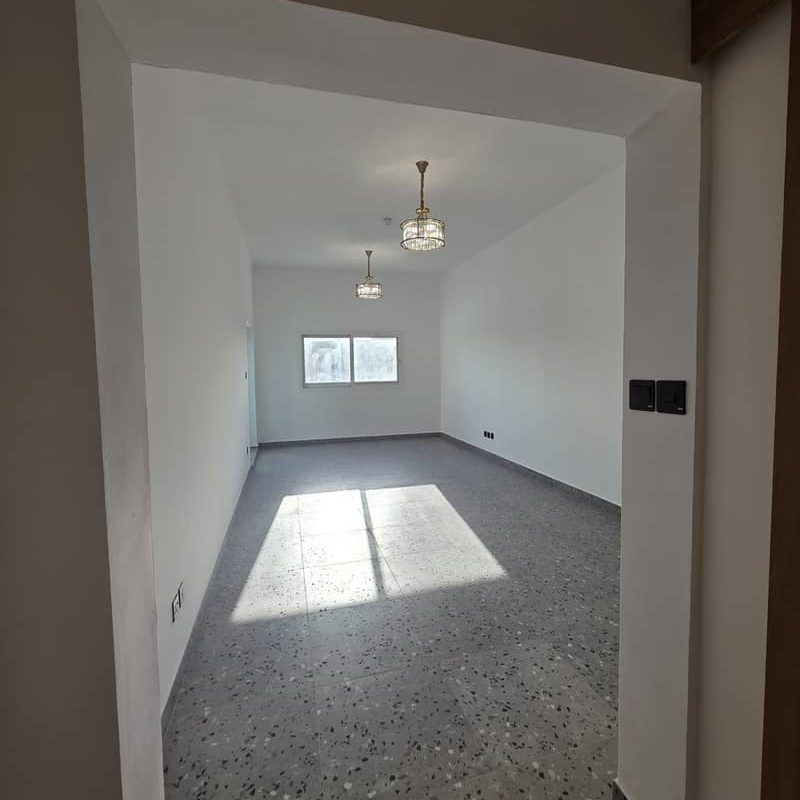 Upgraded 1 Bed Apartment