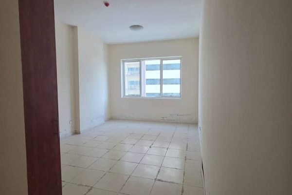 1 Bed Apartment | Ready to Move | Car Park
