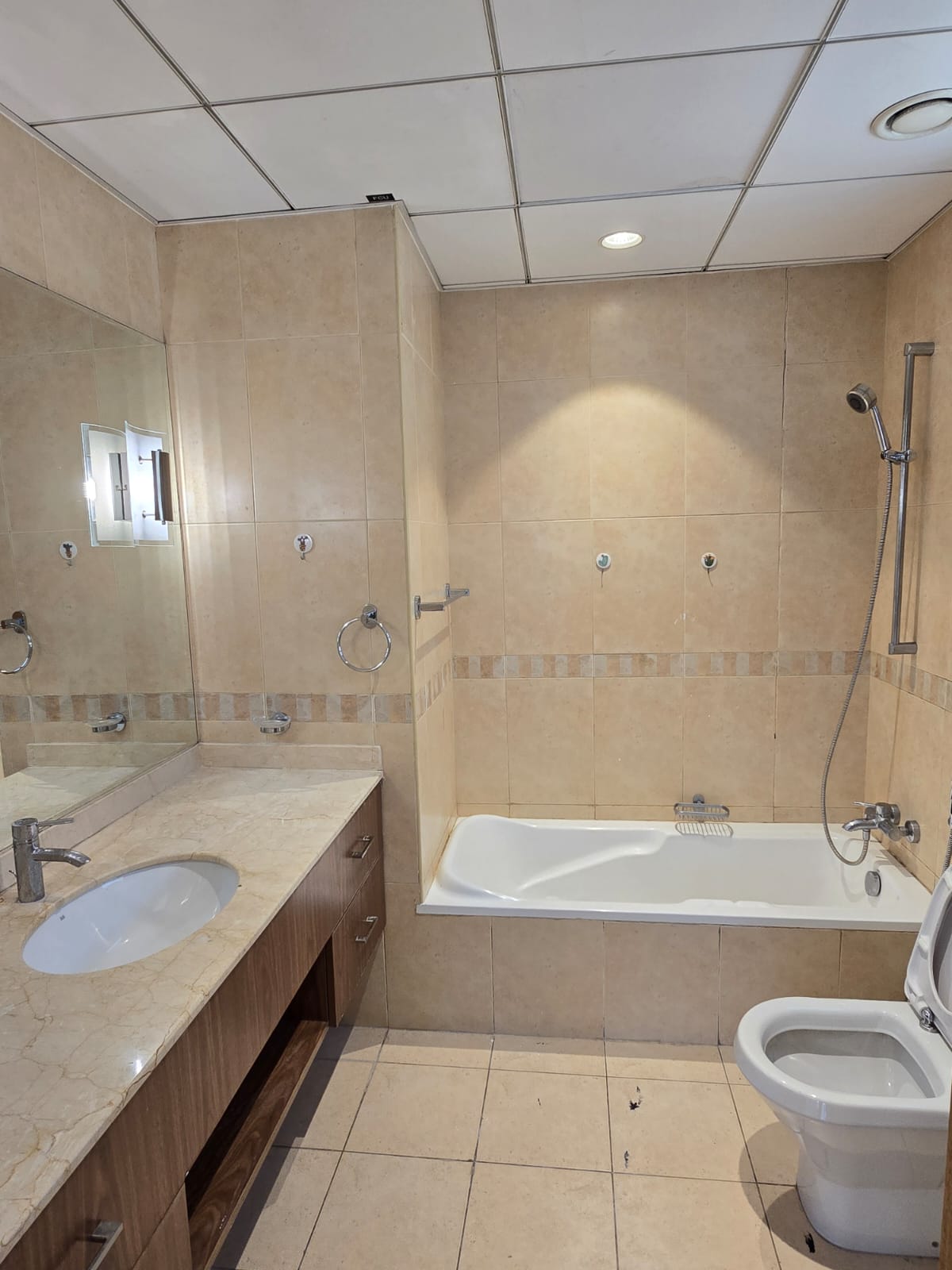 2BHK + Maid – CENTURION RESIDENCES