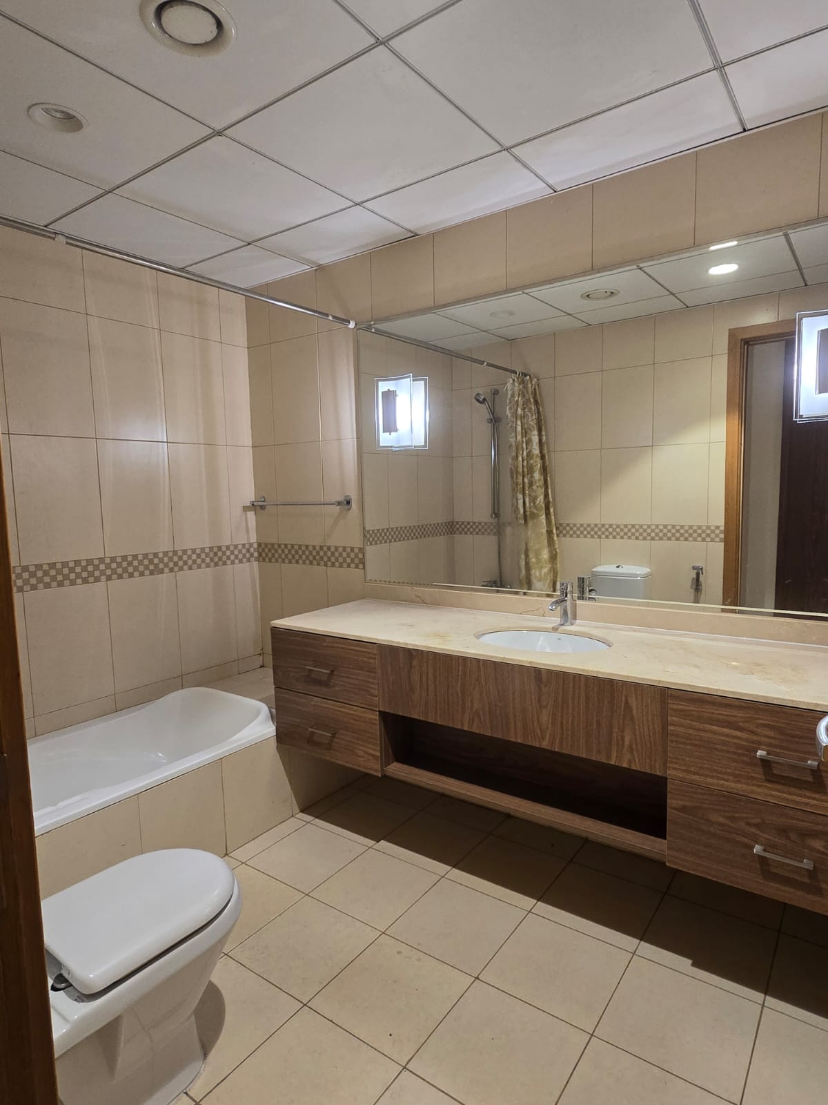 2BHK + Maid – CENTURION RESIDENCES