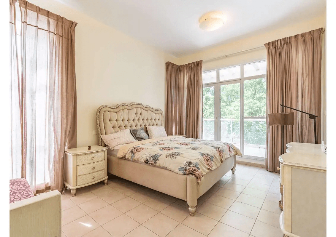 5 bedroom villa | Fully Furnished