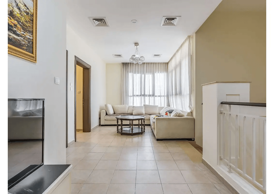 5 bedroom villa | Fully Furnished