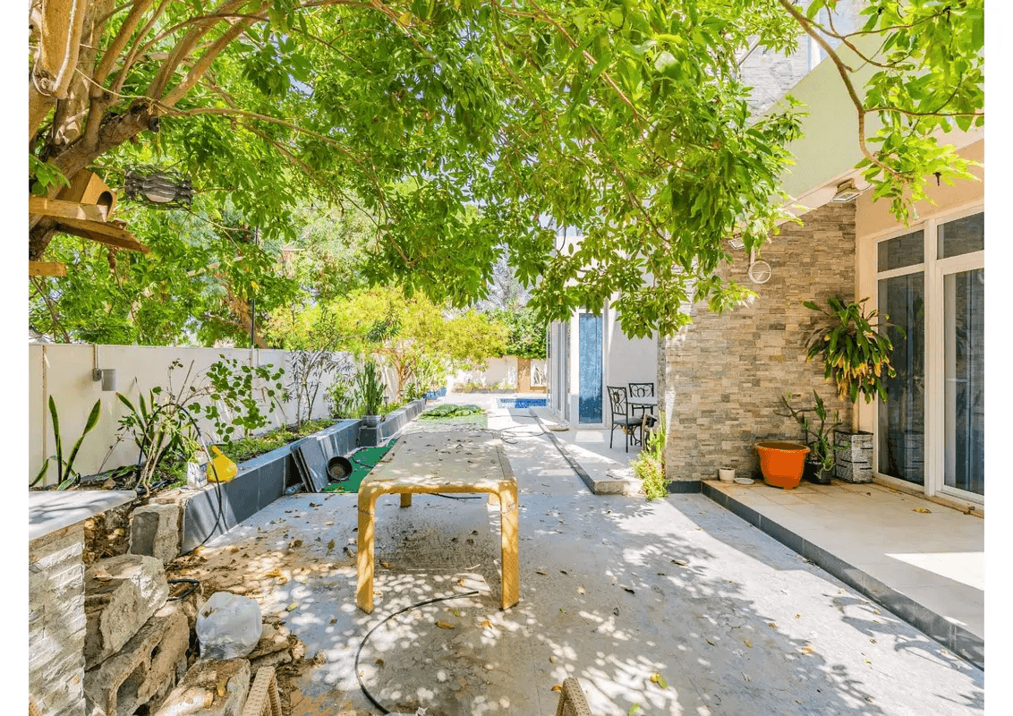 5 bedroom villa | Fully Furnished