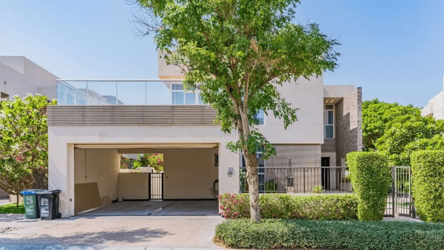 5 bedroom villa | Fully Furnished