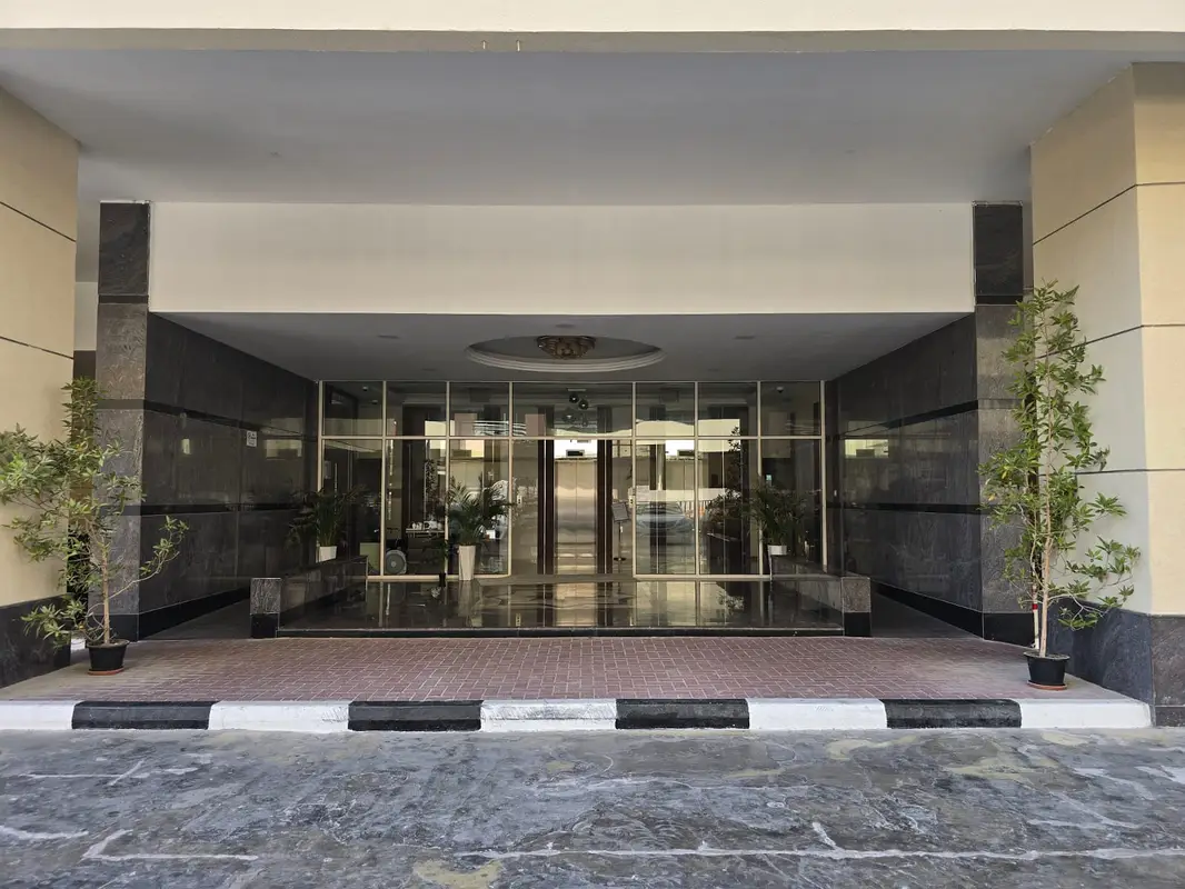 1 bedroom apartment for rent Dubai Sports City